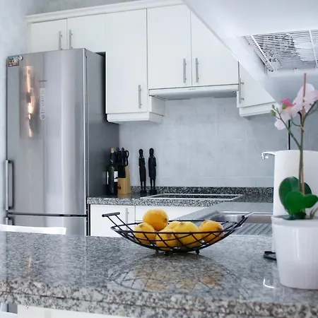 Apartamento Cozy Ground Floor With Terrace In Los Cristianos *